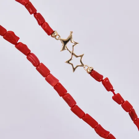 Collier med koraller, längd: ca 66cm, bredd: ca 6mm, lås 18K, bruttovikt: 26,1g Vikt: 26,1 g