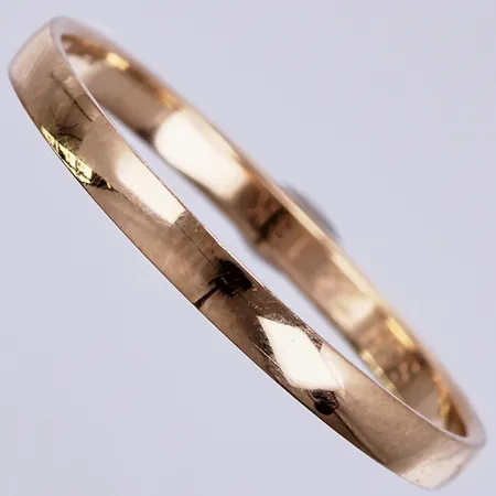 Ring, stl: 17¾, bredd: ca 2mm, Schalin, 18K Vikt: 1,3 g