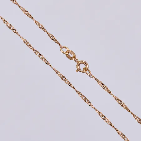 Kedja längd ca 40,5cm, bredd ca 1mm, 18K Vikt: 2,3 g