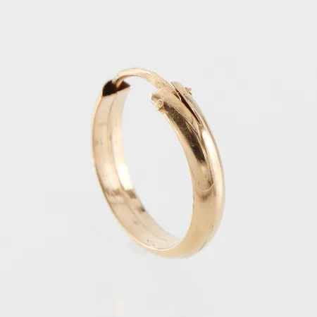 Udda örhänge, Ø ca 12,5mm, bredd 2,4mm, 18k Vikt: 0,3 g