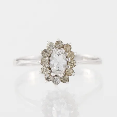 Ring med stenar, stl 19½mm, silver 835/1000 Vikt: 1,9 g