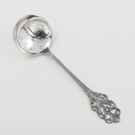 Serveringssked, längd 13 cm, silver. Vikt: 17 g