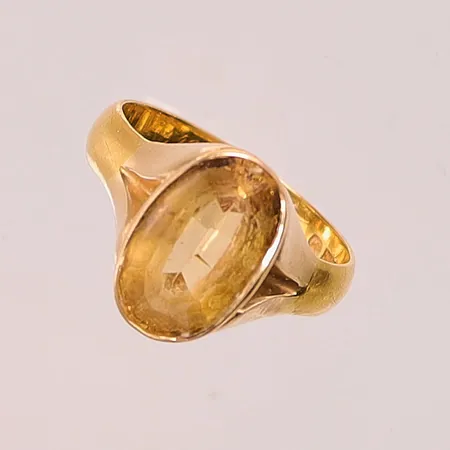 Ring, Ø20, bredd:16mm, trogligtvis citrin, gravyr, fattning i 18K, skena i 23K 8,8g.