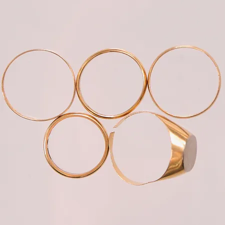 Diverse ringar, defekt/gravyr, 18K 14,0g.