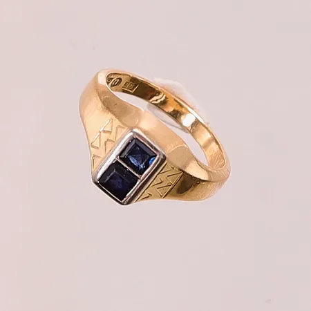 Ring, Ø15, bredd:9mm, blå stenar, 18K 6,6g.