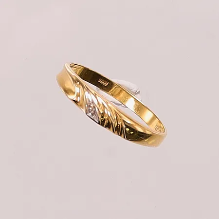 Ring, Ø17½, bredd:4mm, 14K 1,1g.