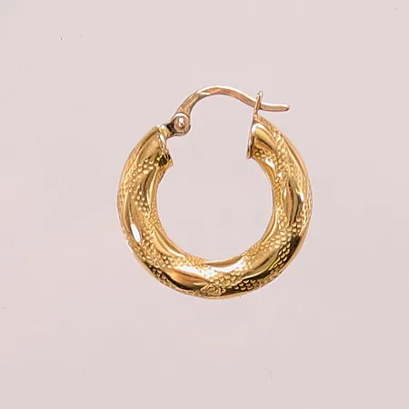 Omaka örhänge, 18mm, 18K 1,2g.