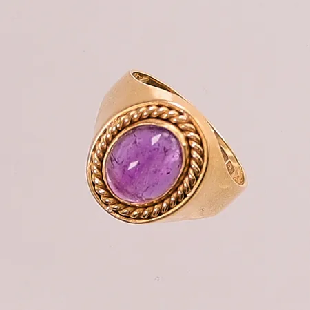 Ring, Stigbert, ametist, Ø17, bredd:14mm, 18K 4,8g.