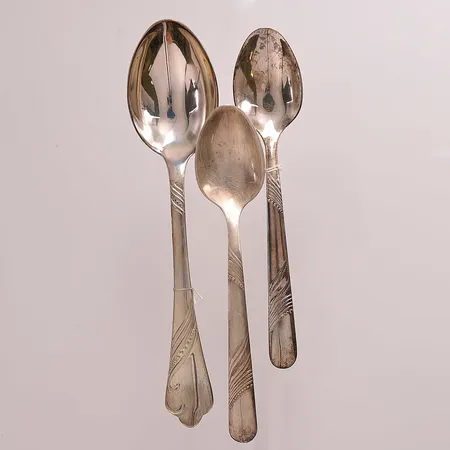 3 Skedar, 14/17,5cm, 830/1000 Silver 104,1g.