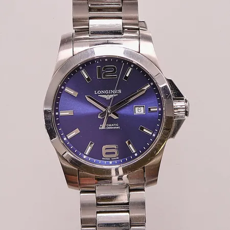Herrur Longines Conquest, 43mm, stål, automat, refnr:L3.778.4, serienr: 48311589, blå urtavla, datum, 11 länkbitar monterade, 3 extra länkbitar med, viklås, box.