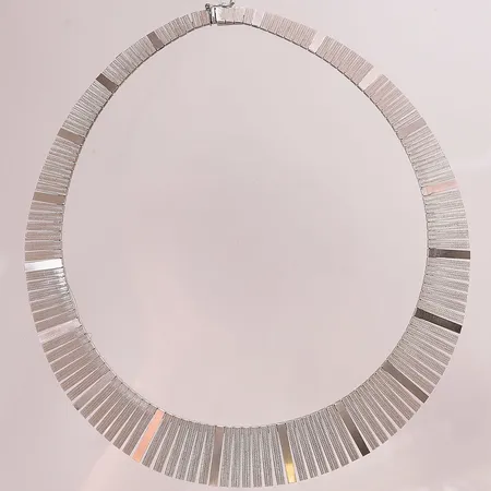 Collier, 43cm, bredd:6-22mm, 925/1000 Silver 37,6g.
