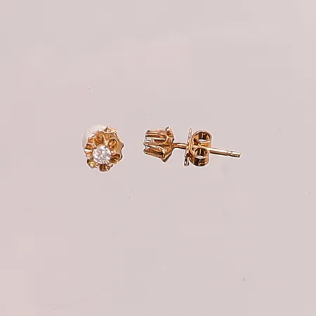 Ett par örhängen, diamanter 2x ca 0,05ct, 5mm, 18K 1,1g.
