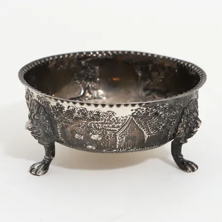 Skål med viktorianskt naturmotiv, Ø13cm, höjd: 6cm, Pairpoint Bros -John & Frank Pairpoint, London, år. 1899, sterling silver 925/1000 Vikt: 216,7 g