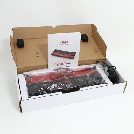 Pedal Palette, Decibel Eleven, modelnr:DB11-PP , strömkabel, instruktionsbok, original kartong, fungerar vid katalogisering Skickas med postpaket.