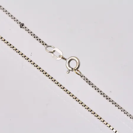 Kedja i 18K vitguld, 50cm, Venezia, bredd 1mm, vikt 5,01g.