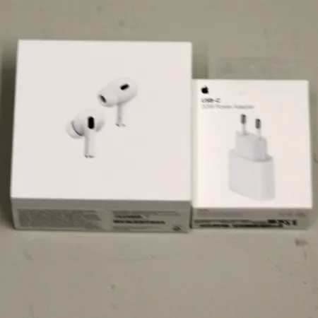 Apple Airpods Pro 2nd generation, USB-C, helt nya i obruten förpackning, serie nr: CXPVHFH76W levereras med usb-c-adapter