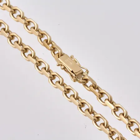 Kedja i 18K guld, 61cm, Ankar, bredd 5mm, dolt kistlås, tillverkad av Svedbom & Co AB, vikt 68,16g. 