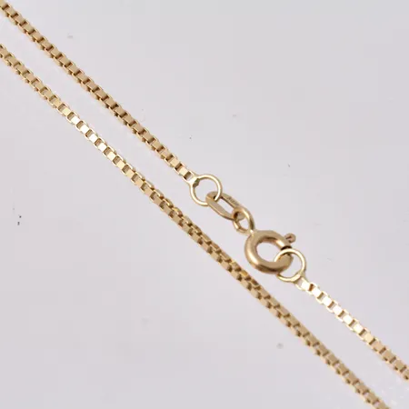 Kedja i 18K guld, 45cm, Venezia, bredd 1,1mm, tillverkad av Guldfynd, vikt 4,71g.