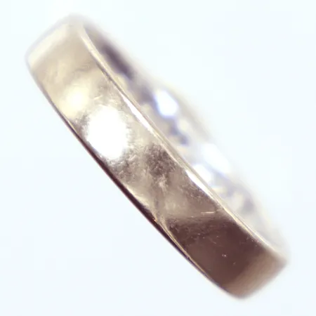 Ring vitguld, Ø16½, gravyr, 18K  Vikt: 4,2 g
