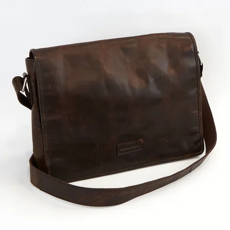 Väska/datorväska Dbramante 1928, modell: Marselisborg, ca 36x9x25cm, brunt skinn med rutigt innerfoder, Axelrem, innerfoder något defekt, bruksrepor  Vikt: 0 g Skickas med paket.