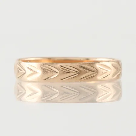 Ring mönstrad, Schalins, storlek 17 mm, bredd 3.4 gram, 9k. Vikt: 1,2 g