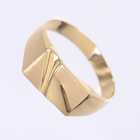 Klackring stl 22, bredd 4-9mm, 18K Vikt: 4,8 g