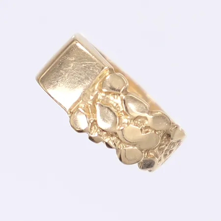 Klackring, stl 15¾, bredd 3-7mm, 14K  Vikt: 3,1 g