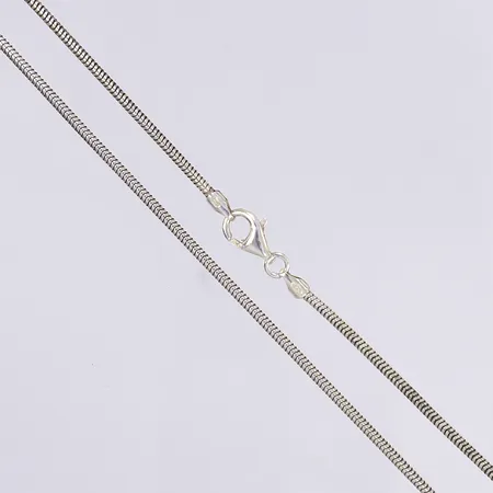 Halskedja ormlänk, 44,5cm, bredd 2mm, silver 925/1000 Vikt: 7,2 g