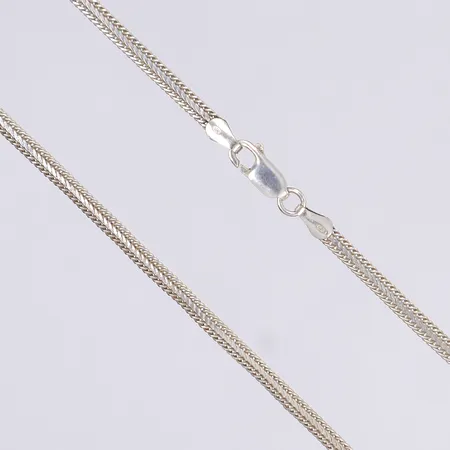 Halskedja, 42cm, bredd 3mm, något ojämn, silver 925/1000 Vikt: 7,4 g
