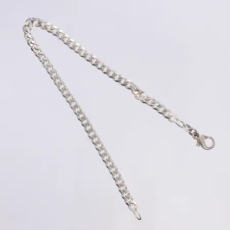 Armband pansar, 21cm, bredd 4mm, silver 925/1000 Vikt: 7,7 g