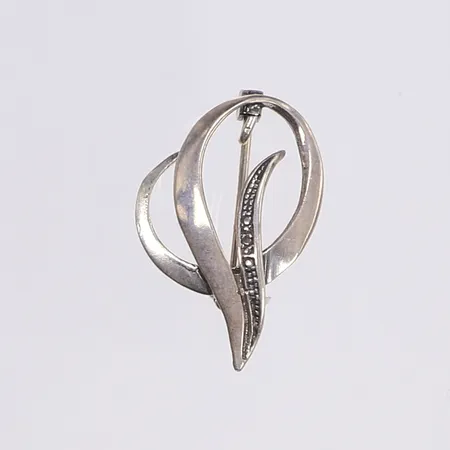 Brosch, 26x18mm, silver 925/1000 Vikt: 2,3 g