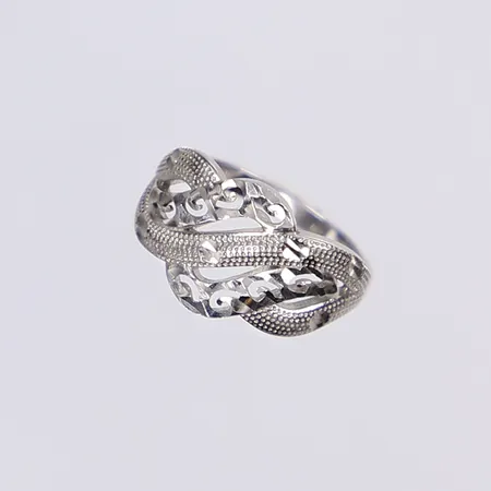 Ring, stl 19, bredd 2-13mm, 925/1000 silver Vikt: 2,8 g