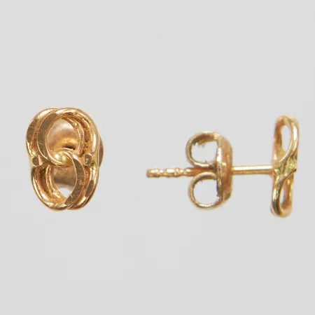 Örhängen, Bismarck, 5,3x7,6mm, snurrebussar i oädel metall, 18K Vikt: 0,7 g
