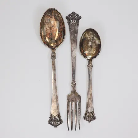 3st Bestickdelar 14,5-18cm silver 830/1000 Vikt: 82,5 g