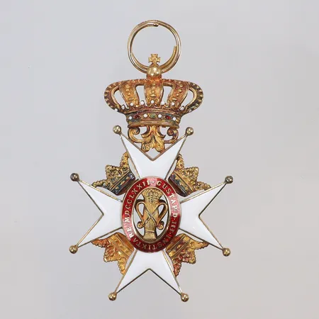 Medalj Vasaordern, Gustaf D III Instiktare MDCCLXXII, dekor i emalj längd 68mm inklusive hängöglan, C.F Carlman, med originaletui samt ordernsband, 18K Vikt: 16,2 g