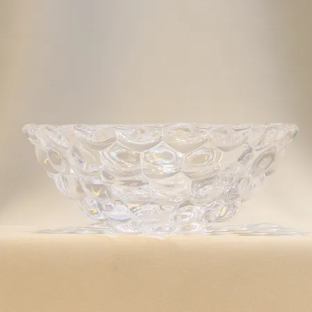 Skål Orrefors, Hallon, design Anne Nilsson, höjd ca 7cm Ø19cm Vikt: 0 g Skickas med postpaket.