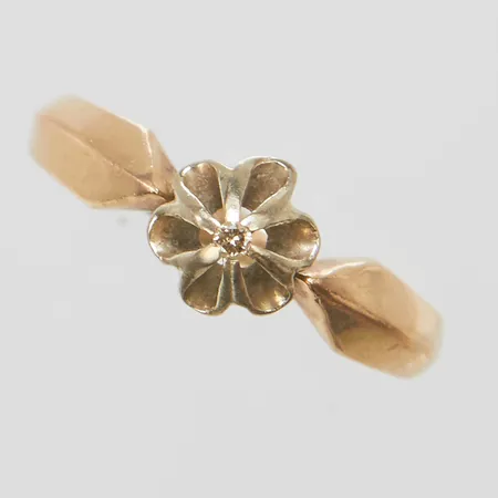 Ring, diamant ca 0,01ct, Ø18½, bredd: 2,1-7,1mm, roséguld, 14K Vikt: 2 g