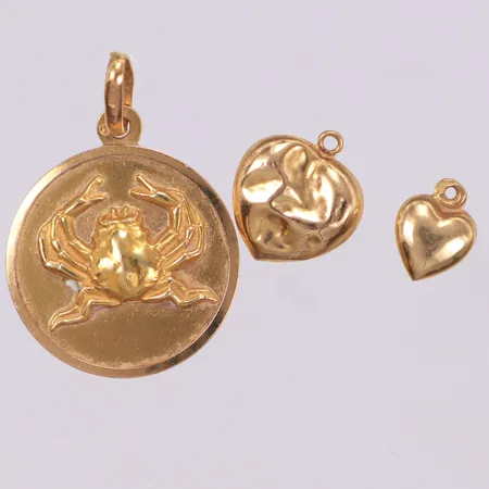 Diverse guld, defekt, 18K  Vikt: 4 g