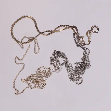 Diverse silversmycken, defekta, 925/1000 silver Vikt: 5,5 g