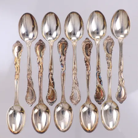 10 Kaffeskedar, modell Rokoko, längd 11cm, silver 830/1000 Vikt: 140,2 g
