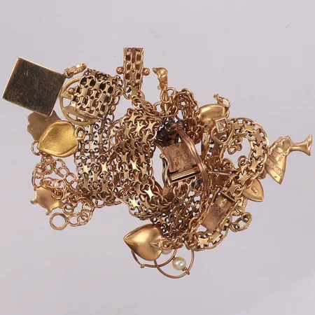 Diverse guld, med stenar, defekt, 18K  Vikt: 44,5 g