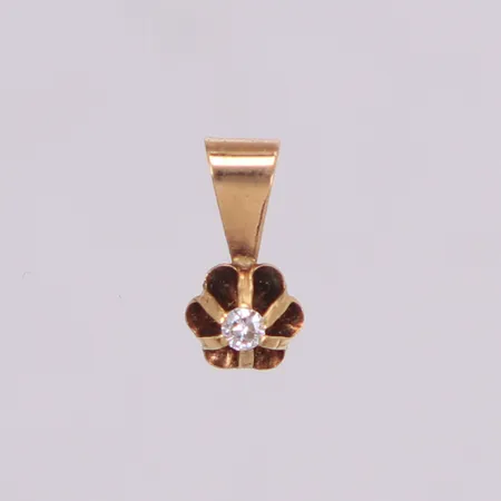 Hänge med diamant 1xca0,02ct, längd 9mm, bredd 4,7mm, 18K Vikt: 0,2 g