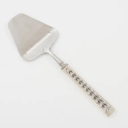 Osthyvel modell Juvel Norge, skaft silver 830 med rostfritt blad, längd 23cm Vikt: 91,2 g
