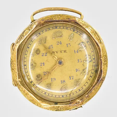 Damur SVYR, Ø 21mm, nr. 341031, skadat plastglas, kronan saknas, defekt fungerar ej, 18K