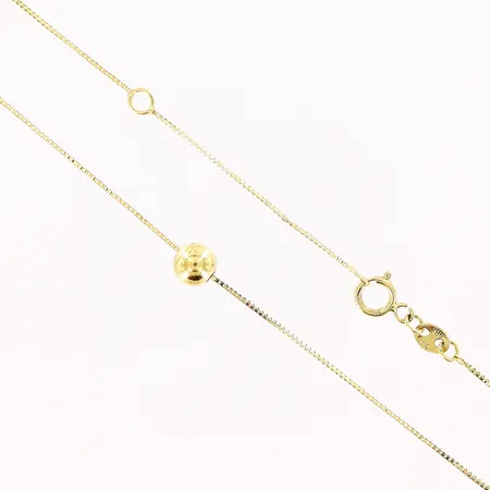 Collier, Venezia, integrerat hänge kula Ø4,5mm, 44-47,3cm, bredd 1mm, GHA, 18K.  Vikt: 1,5 g