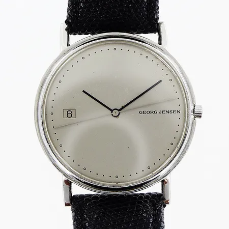 Herrur Georg Jensen, design Jørgen Møller, nr 16174, stål, quartz, Ø36mm, datum, sekundvisare, läderband med slitage, inga tillbehör. Vikt: 0 g