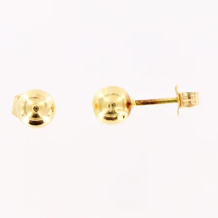 Ett par örhängen, Ø5mm, 18K Vikt: 0,6 g