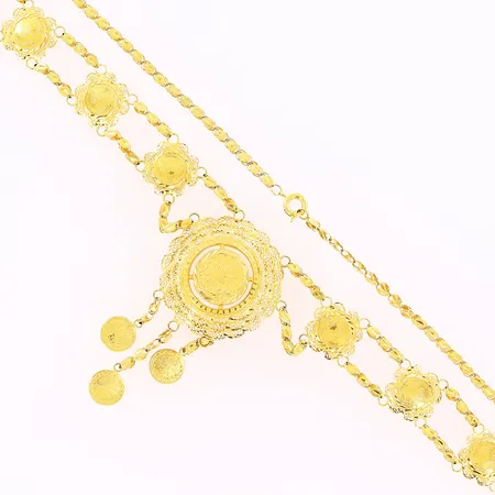 Collier, mynt Ø15/23mm, 78cm, bredd 3,5- 23mm, hängande del 10cm, 21K.  Vikt: 66,2 g