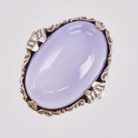 Ring med lila/blå sten, stl: 15¾, bredd: ca 2-22mm, 925/1000 silver Vikt: 7,2 g