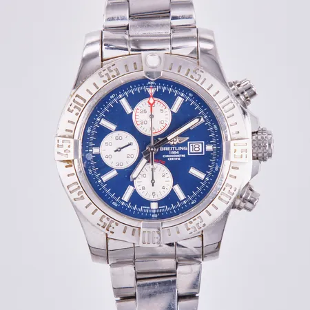 Herrur Breitling Super Avenger, stål, Ø 48mm, automatisk,  Serienummer: 2967760, referensnummer: A13371, stållänk, innermått länk: 20cm, repig, inga tillbehör  Vikt: 0 g